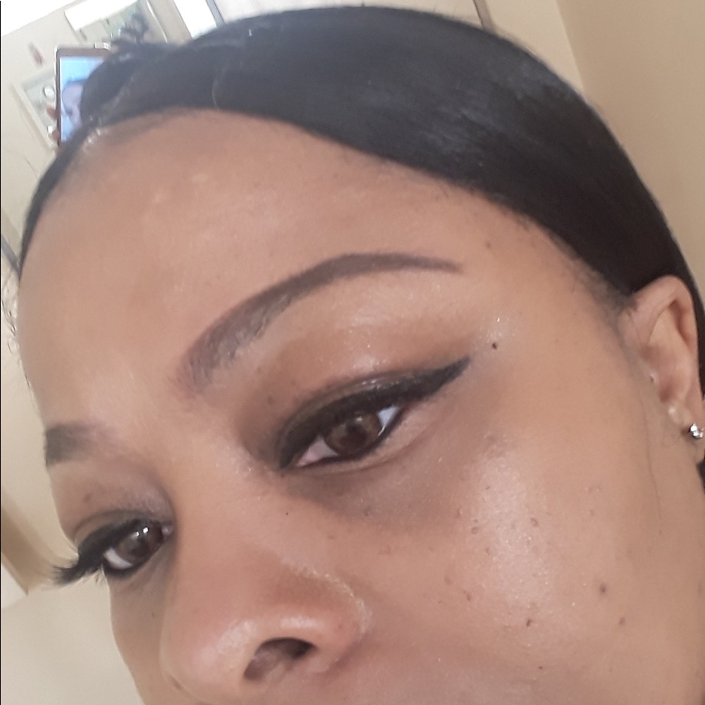 Meet your Posher, Bridgette